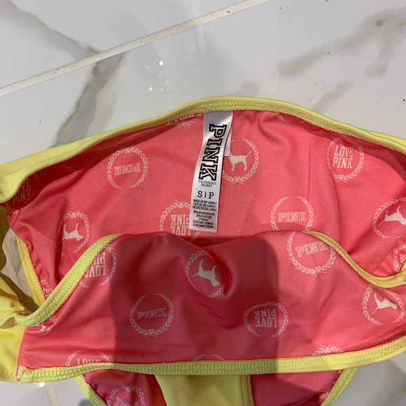 Yellow bikini bottoms - Picture 3 of 3